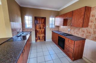 3 Bedroom Property for Sale in Geelhoutpark North West